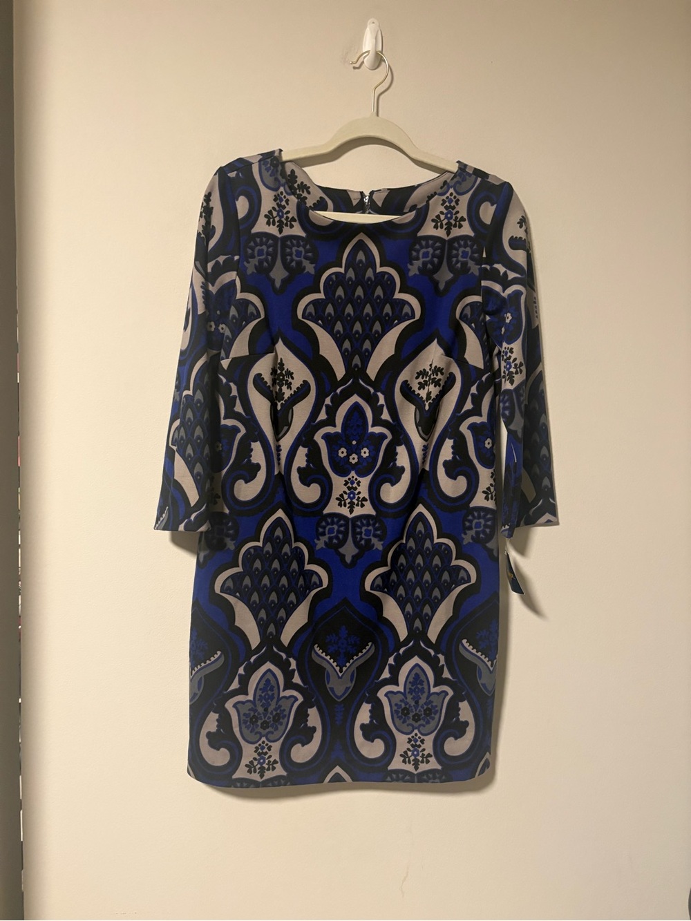 NWT Just Taylor Purple & Black Paisley Dress 10
